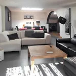 Charmante A Avec Piscine Privee Et Jardin ヴィラ *