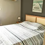 ヴィラ Charmante A Avec Piscine Privee Et Jardin
