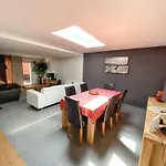 Charmante A Avec Piscine Privee Et Jardin