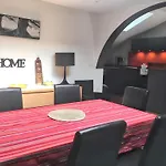 ヴィラ Charmante A Avec Piscine Privee Et Jardin アグド