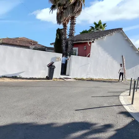 Charmante A Avec Piscine Privee Et Jardin Villa