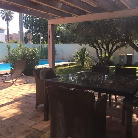Charmante A Avec Piscine Privee Et Jardin 빌라