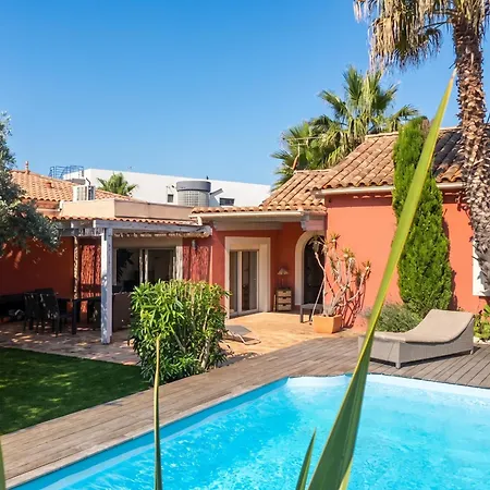 Βίλα Charmante A Avec Piscine Privee Et Jardin