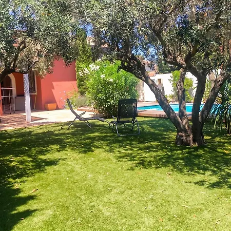 Charmante A Avec Piscine Privee Et Jardin Agde