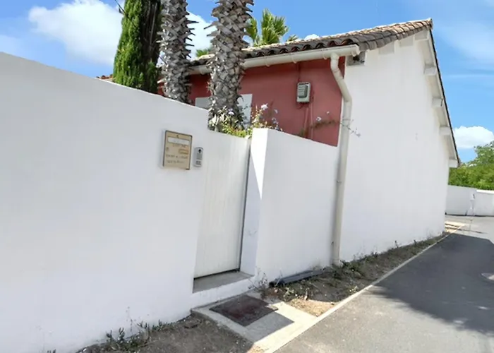 Charmante A Avec Piscine Privee Et Jardin * Agde